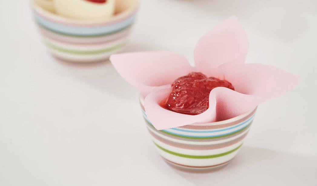 【candy♩さま】* ornament ❀ いちごミルク色のかわいい ブタさん candy♩さま】* ornament ❀ 窄める いちごミルク色のかわいい