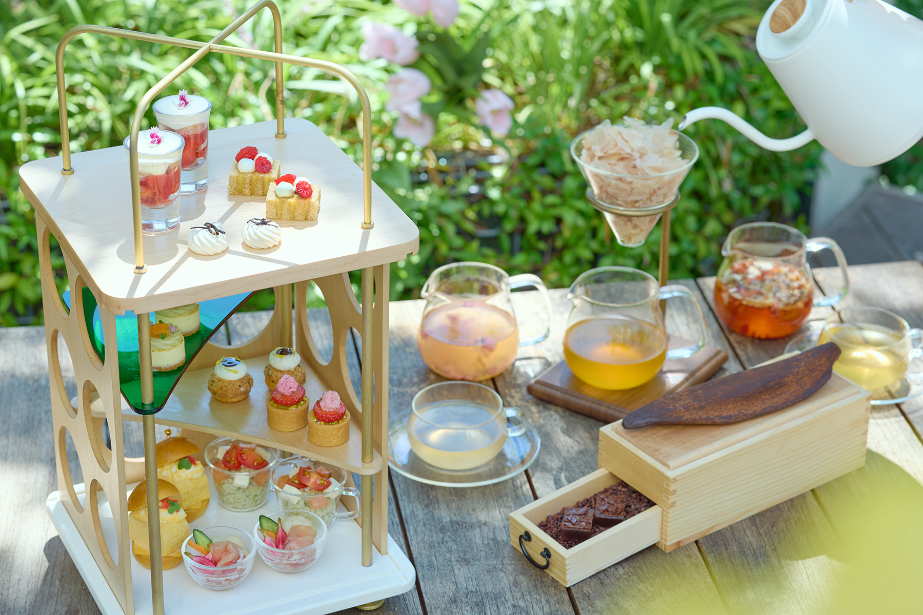 刺身 サラダ盛り フルーツ盛り 料亭ホテル用 クリアガラスの分割