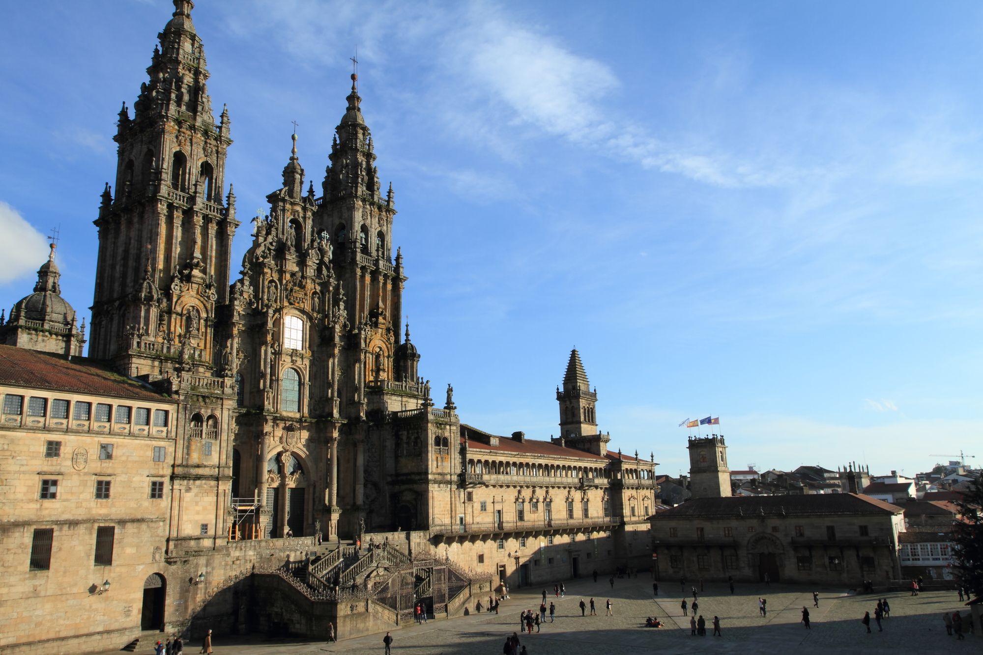 旅サラダガイド推薦！ 巡礼と世界遺産の街「サンティアゴ・デ